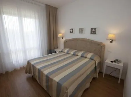 International Hotel 3*